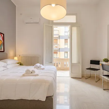 Ξενοδοχείο με διαμερίσματα Dimora Calefati - Eleganza E Storia 3*