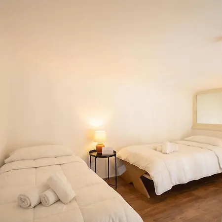 Dimora Calefati - Eleganza E Storia 3*